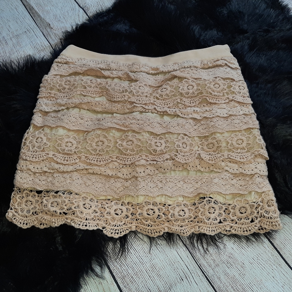 Francesca's Tan ruffle lace Mini Skirt